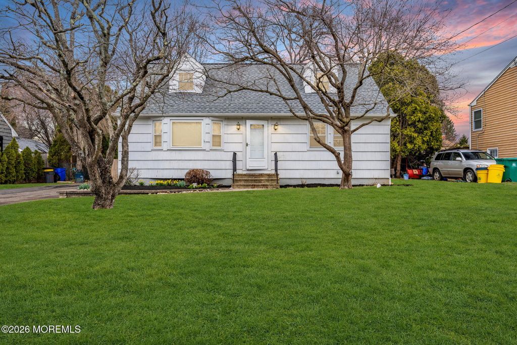 108 Susan Drive, Ewing, NJ 08638