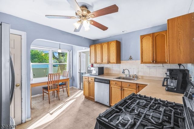 318 Terrill Rd, Plainfield City, NJ 07062