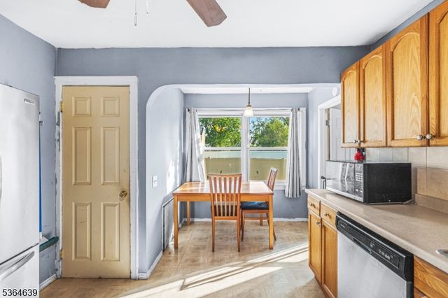 318 Terrill Rd, Plainfield City, NJ 07062