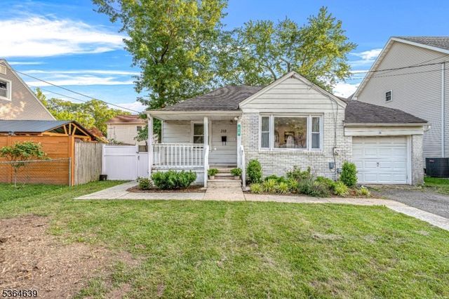 318 Terrill Rd, Plainfield City, NJ 07062