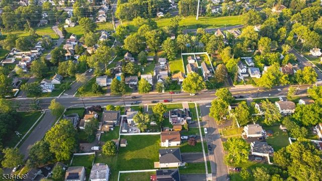318 Terrill Rd, Plainfield City, NJ 07062