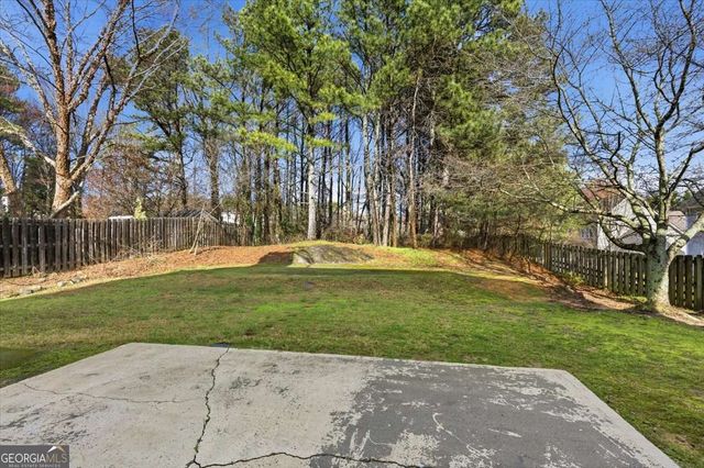 1701 Hillside Bend Crossing, Lawrenceville, GA 30043