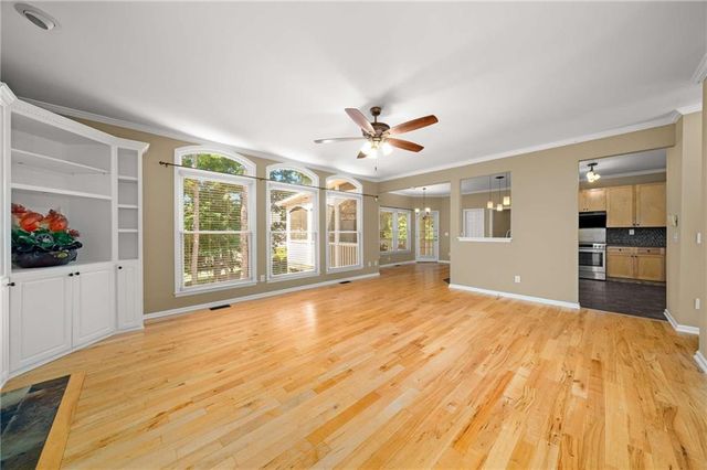 1832 Shores Ridge Court, Suwanee, GA 30024