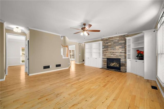 1832 Shores Ridge Court, Suwanee, GA 30024