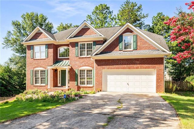 1832 Shores Ridge Court, Suwanee, GA 30024
