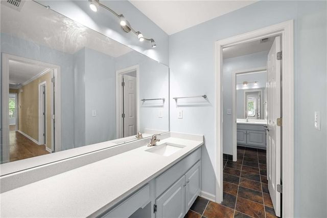 1832 Shores Ridge Court, Suwanee, GA 30024