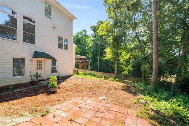 1832 Shores Ridge Court, Suwanee, GA 30024