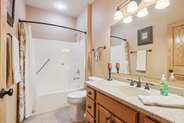 N28W6646 Alyce STREET, Cedarburg, WI 53012