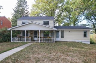 135 Williams Place, Forest Hills Boro, PA 15221