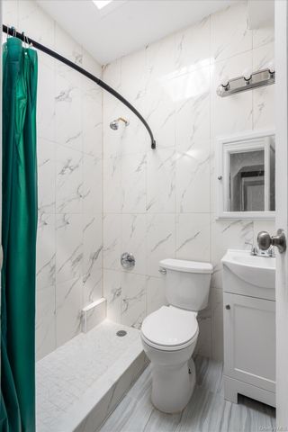 88-49 81st Avenue 2F, Glendale, NY 11385