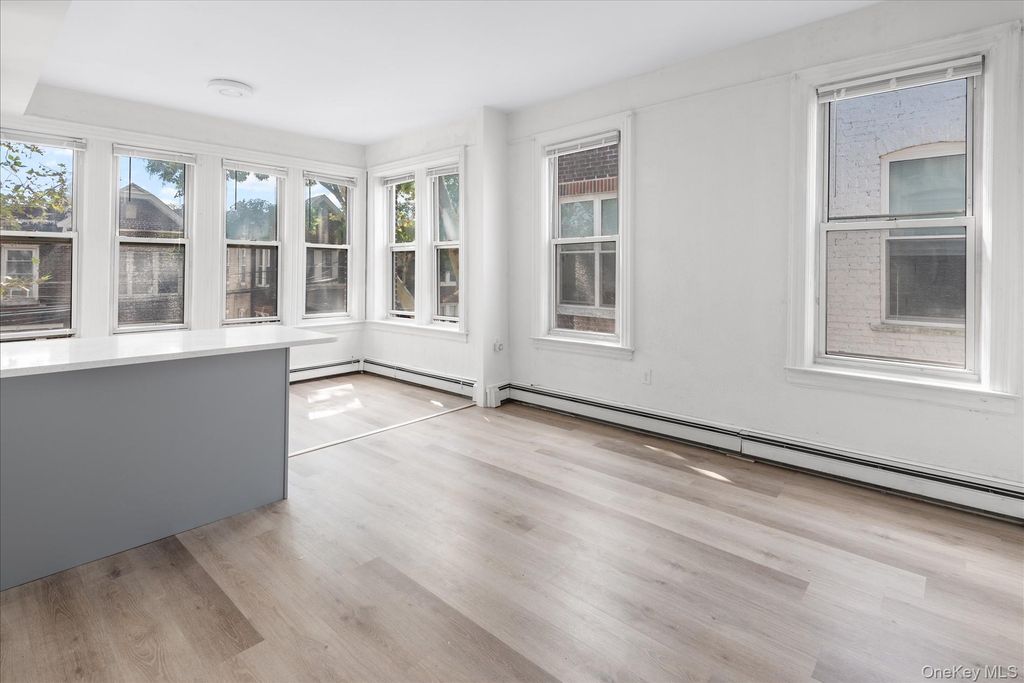 88-49 81st Avenue 2F, Glendale, NY 11385