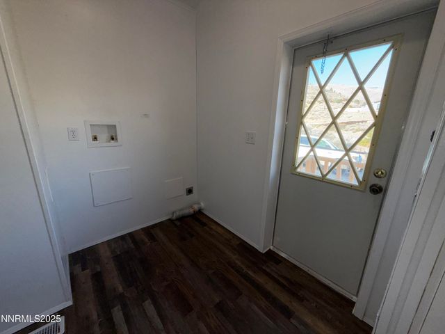 1166 Slate Road, Topaz Ranch Estates, NV 89444