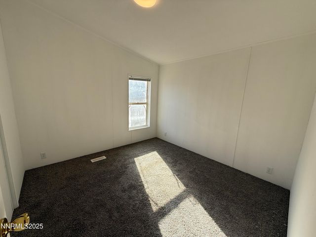 1166 Slate Road, Topaz Ranch Estates, NV 89444