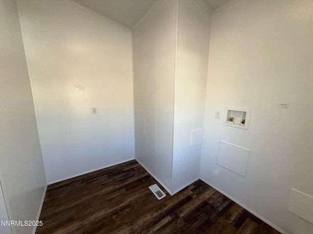 1166 Slate Road, Topaz Ranch Estates, NV 89444