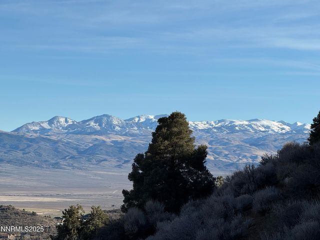 1166 Slate Road, Topaz Ranch Estates, NV 89444