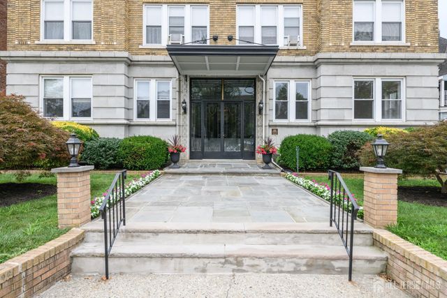 45 N Fullerton Avenue 102, Montclair, NJ 07042