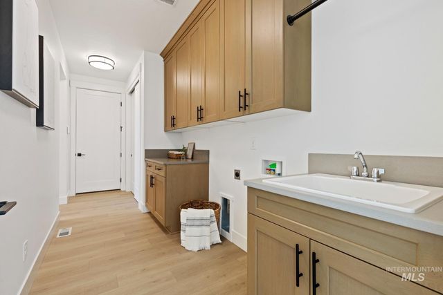 1452 W Briarcliff St Jefferson RV, Meridian, ID 83642