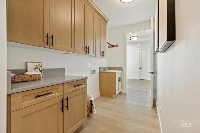 1452 W Briarcliff St Jefferson RV, Meridian, ID 83642