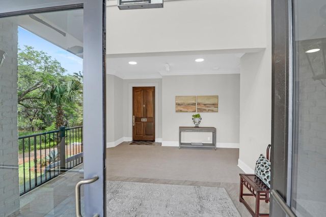 108 Fairbanks Oak Alley 201, Charleston, SC 29492