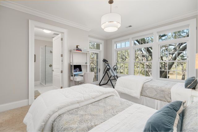 108 Fairbanks Oak Alley 201, Charleston, SC 29492