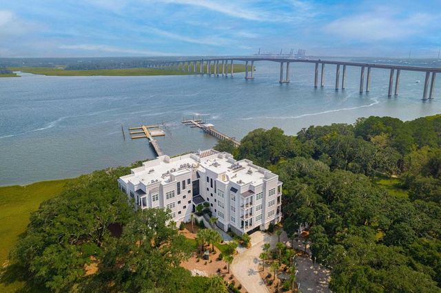 108 Fairbanks Oak Alley 201, Charleston, SC 29492