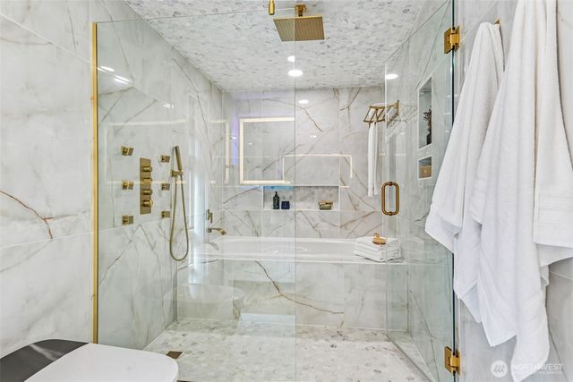 4551 135th Avenue SE, Bellevue, WA 98006