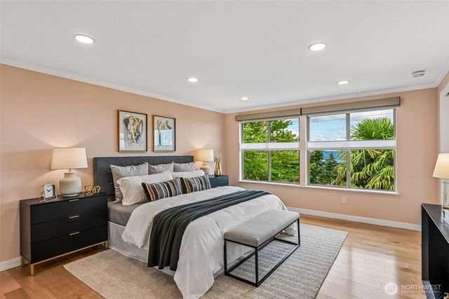 4551 135th Avenue SE, Bellevue, WA 98006