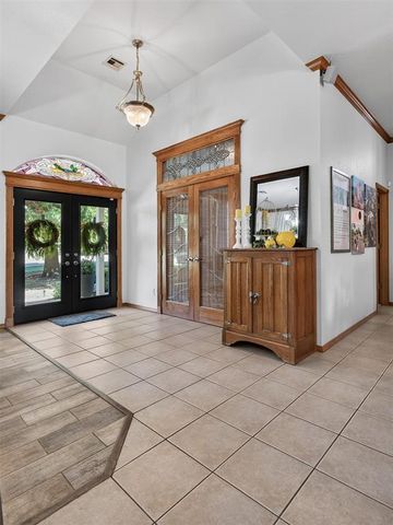610 W Ridge Drive, Tuttle, OK 73089