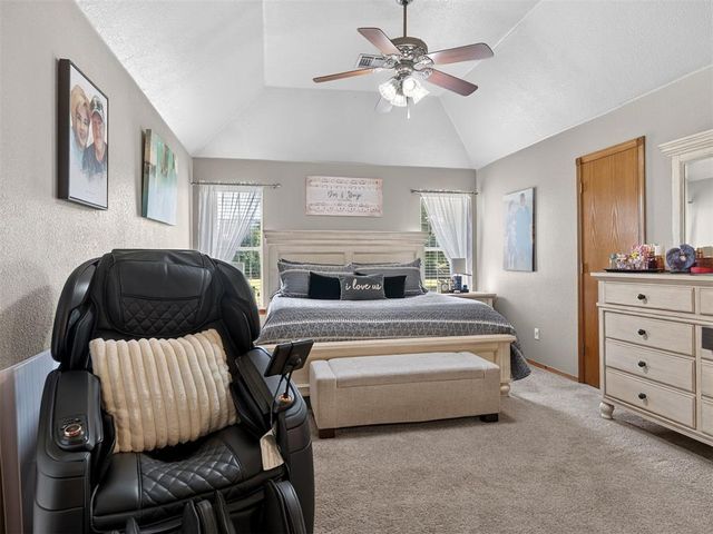 610 W Ridge Drive, Tuttle, OK 73089