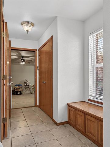 610 W Ridge Drive, Tuttle, OK 73089