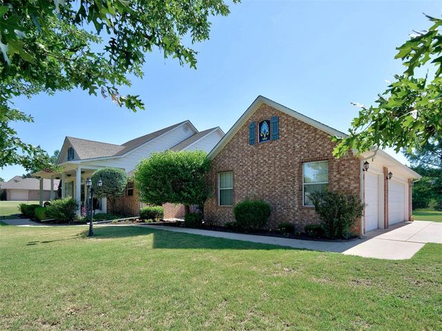 610 W Ridge Drive, Tuttle, OK 73089