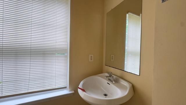 935 Hall Street NW, Atlanta, GA 30318