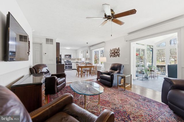 5370 CLEBURNE LN, Woodbridge, VA 22192