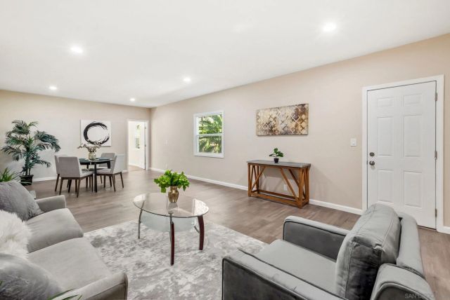 9365 Carmichael Dr, La Mesa, CA 91941