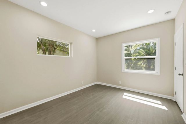 9365 Carmichael Dr, La Mesa, CA 91941