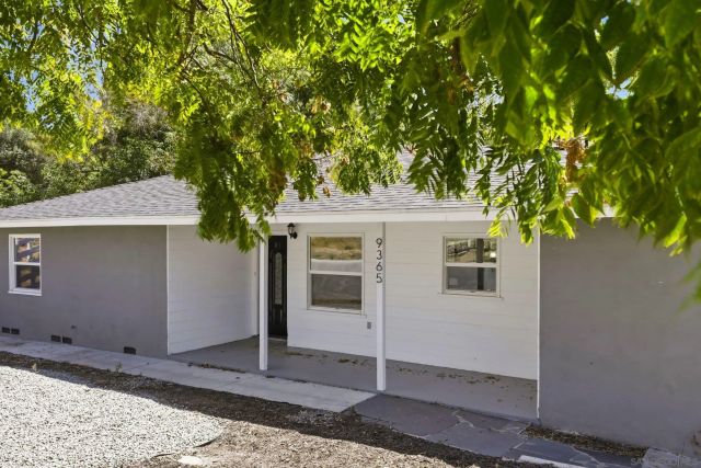 9365 Carmichael Dr, La Mesa, CA 91941