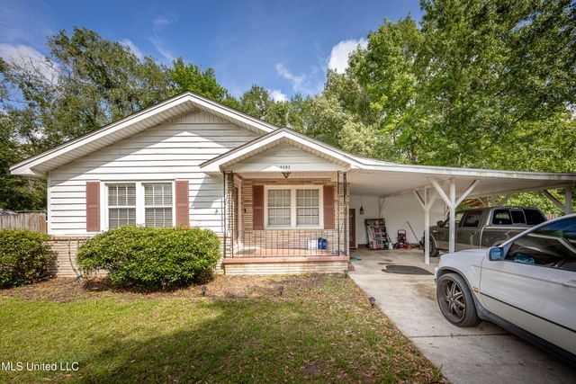 4302 Pascagoula Street, Pascagoula, MS 39567