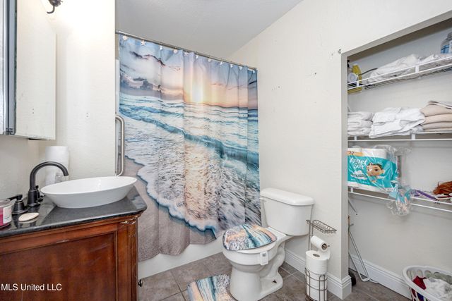 4302 Pascagoula Street, Pascagoula, MS 39567