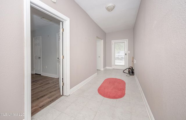 4302 Pascagoula Street, Pascagoula, MS 39567