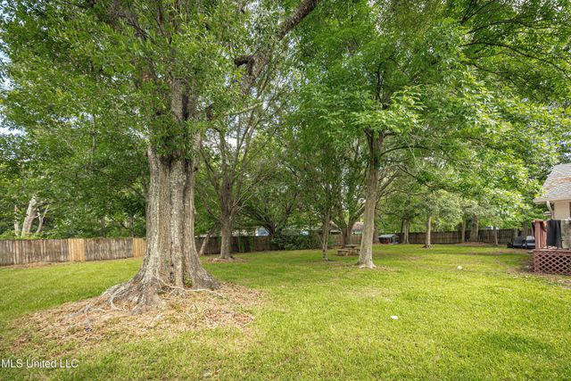 4302 Pascagoula Street, Pascagoula, MS 39567