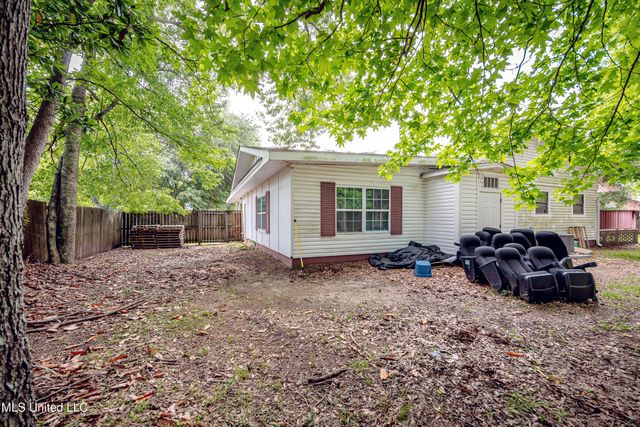 4302 Pascagoula Street, Pascagoula, MS 39567