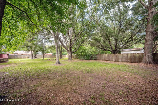 4302 Pascagoula Street, Pascagoula, MS 39567