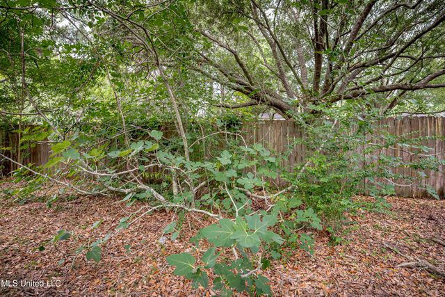 4302 Pascagoula Street, Pascagoula, MS 39567