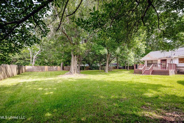 4302 Pascagoula Street, Pascagoula, MS 39567