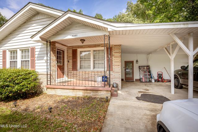 4302 Pascagoula Street, Pascagoula, MS 39567