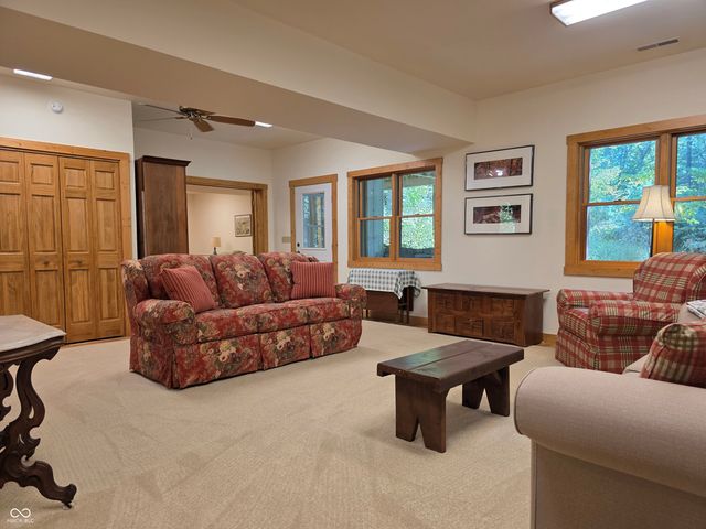 6368 Bluebird Trail, Nashville, IN 47448