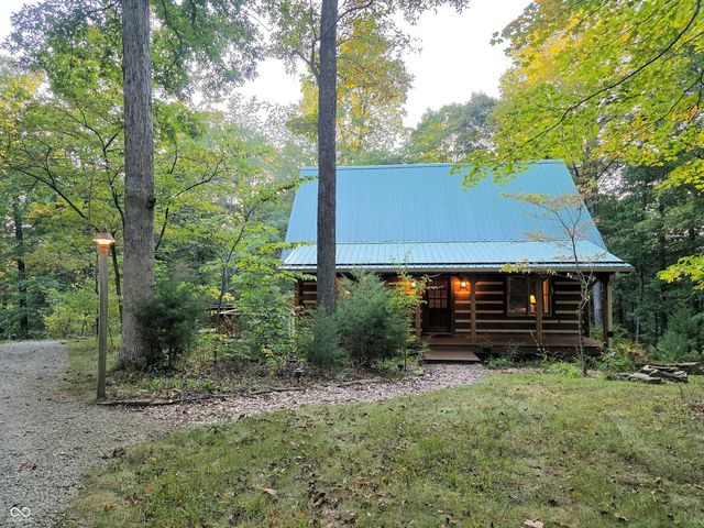 6368 Bluebird Trail, Nashville, IN 47448