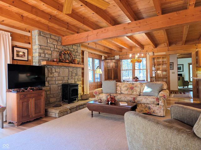 6368 Bluebird Trail, Nashville, IN 47448