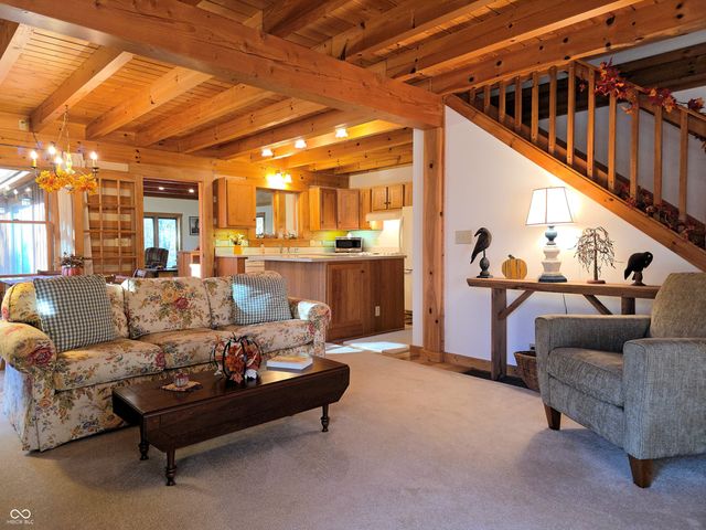 6368 Bluebird Trail, Nashville, IN 47448