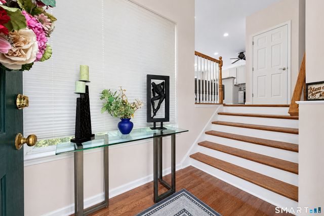 1 Cambridge Drive 1, Danbury, CT 06811